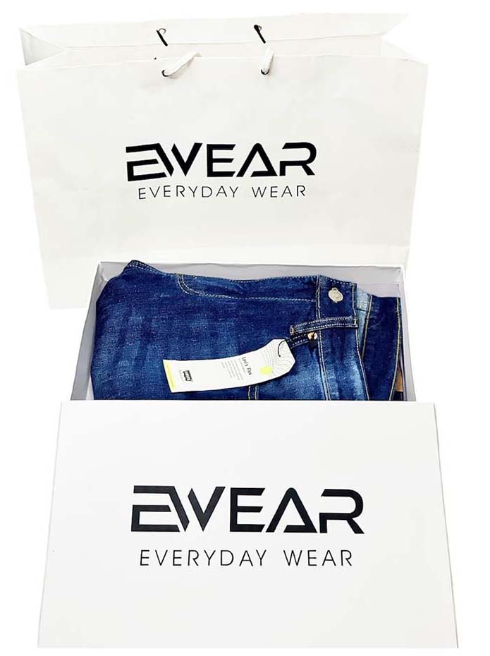 template/img_3096476851cefdc35170e8701baea37bedc6162ab2.jpg by Levi's - Ewear